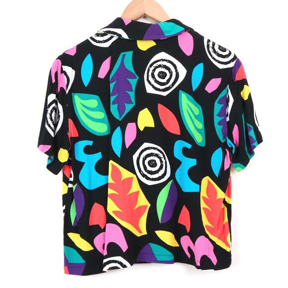 Stranger Things Size M Button-Up Top Short Sleeve 80s Multicolor - Picture 6 of 8
